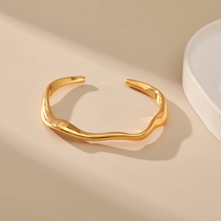Dipped Shop - Wholesale Cuff Bracelet - Irregular Line Simple Fine Bracelets DP25A727