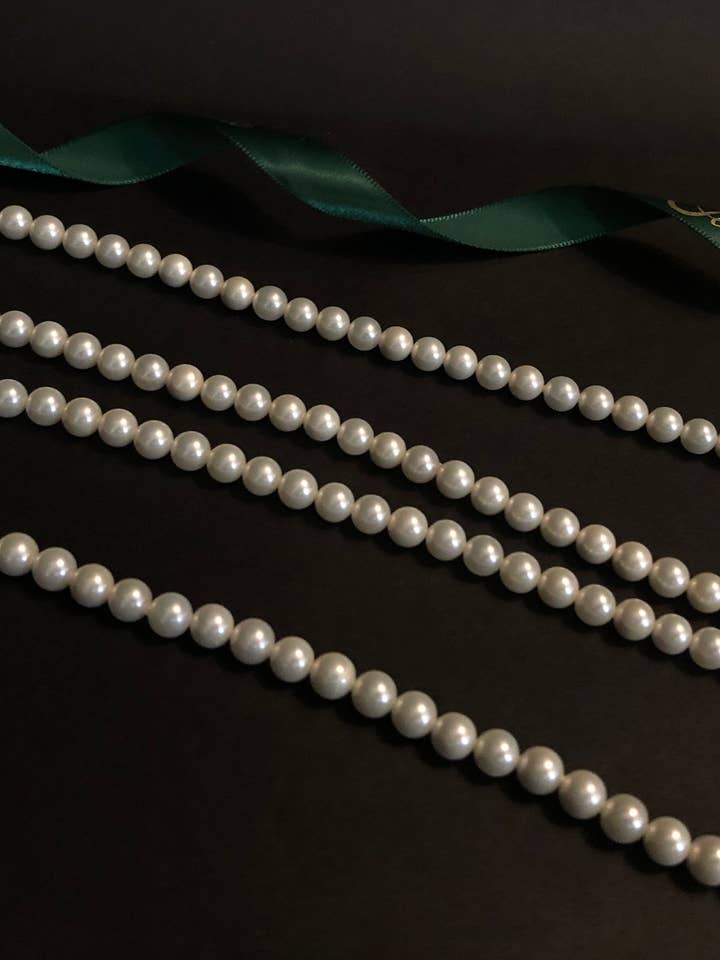 Klassische Perlenkette für den Großhandel von Feline Jewelry Studio Universe