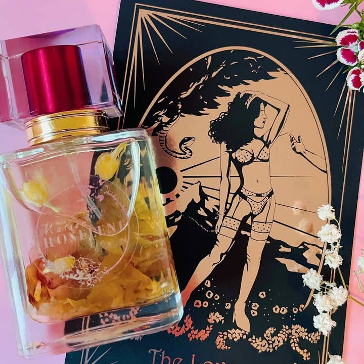 Maison Roselene – Engroshandel Duftolie – Kærlighed og lidenskab parfumeolie: Elskerne med tarotkort1