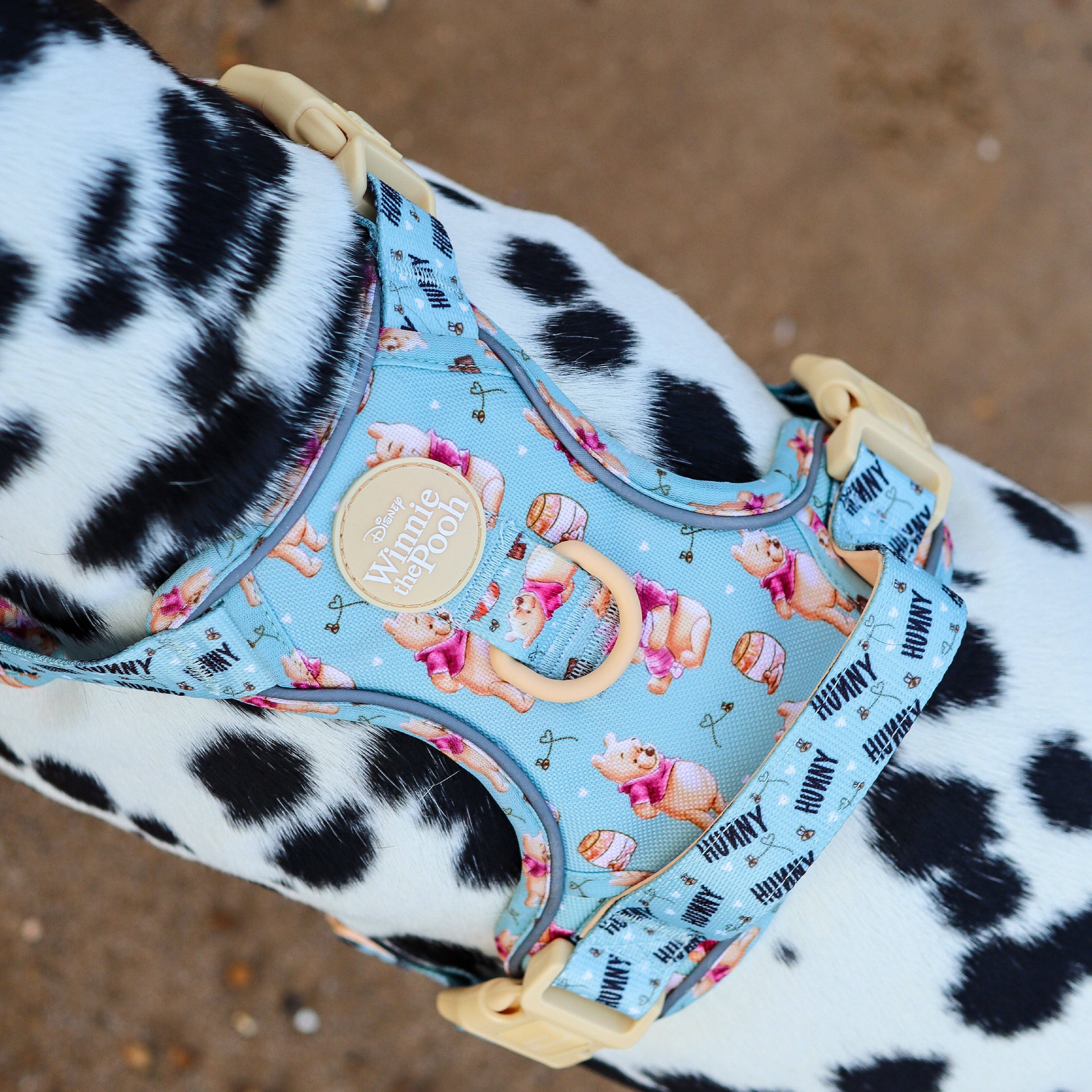 Pawsome Paws – Großhandel Haustiergeschirr – Hund – Disney© Tough Trails™ Geschirr – Winnie Puuh25
