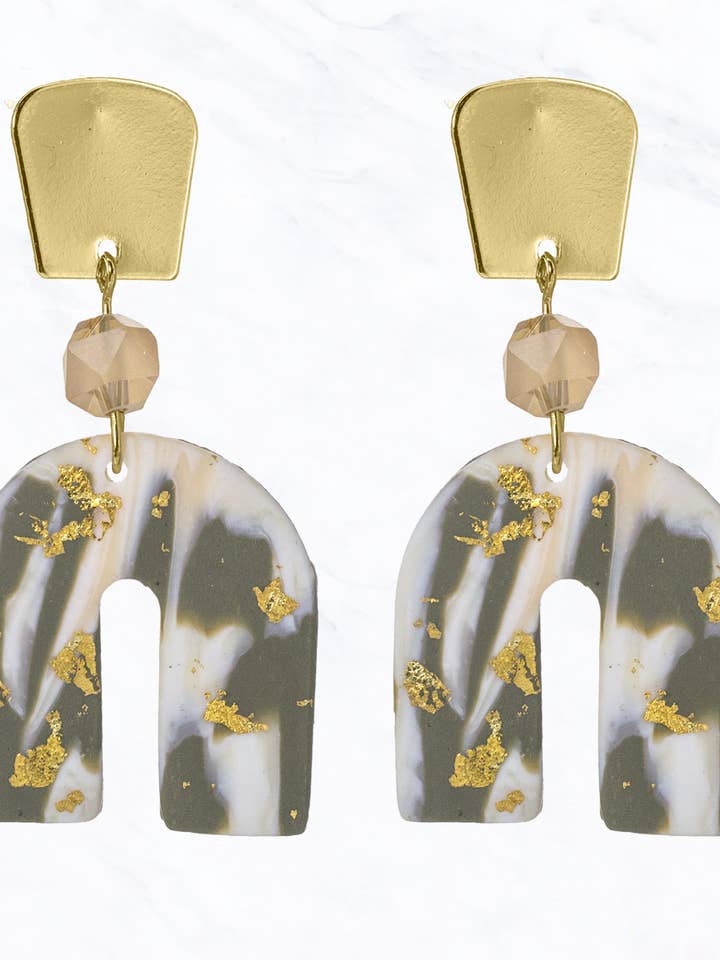 Hängeohrringe aus geometrischem Ton für den Großhandel von Suzie Q USA