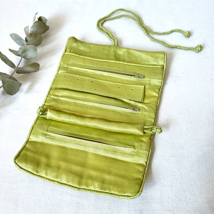 Sophie Silks - Wholesale Jewellery box/organiser - Silk Jewelry Roll9