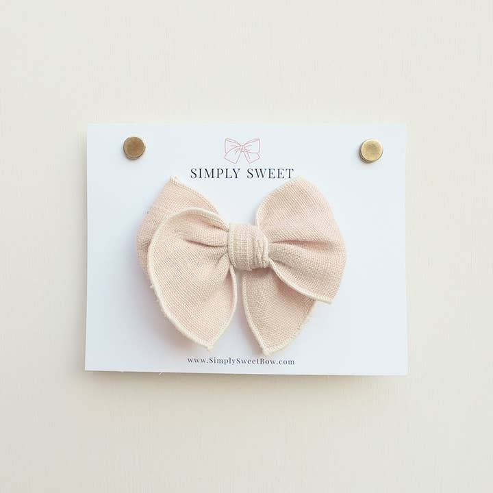 Bloom - Arc à bords pour la vente par Simply Sweet Bow