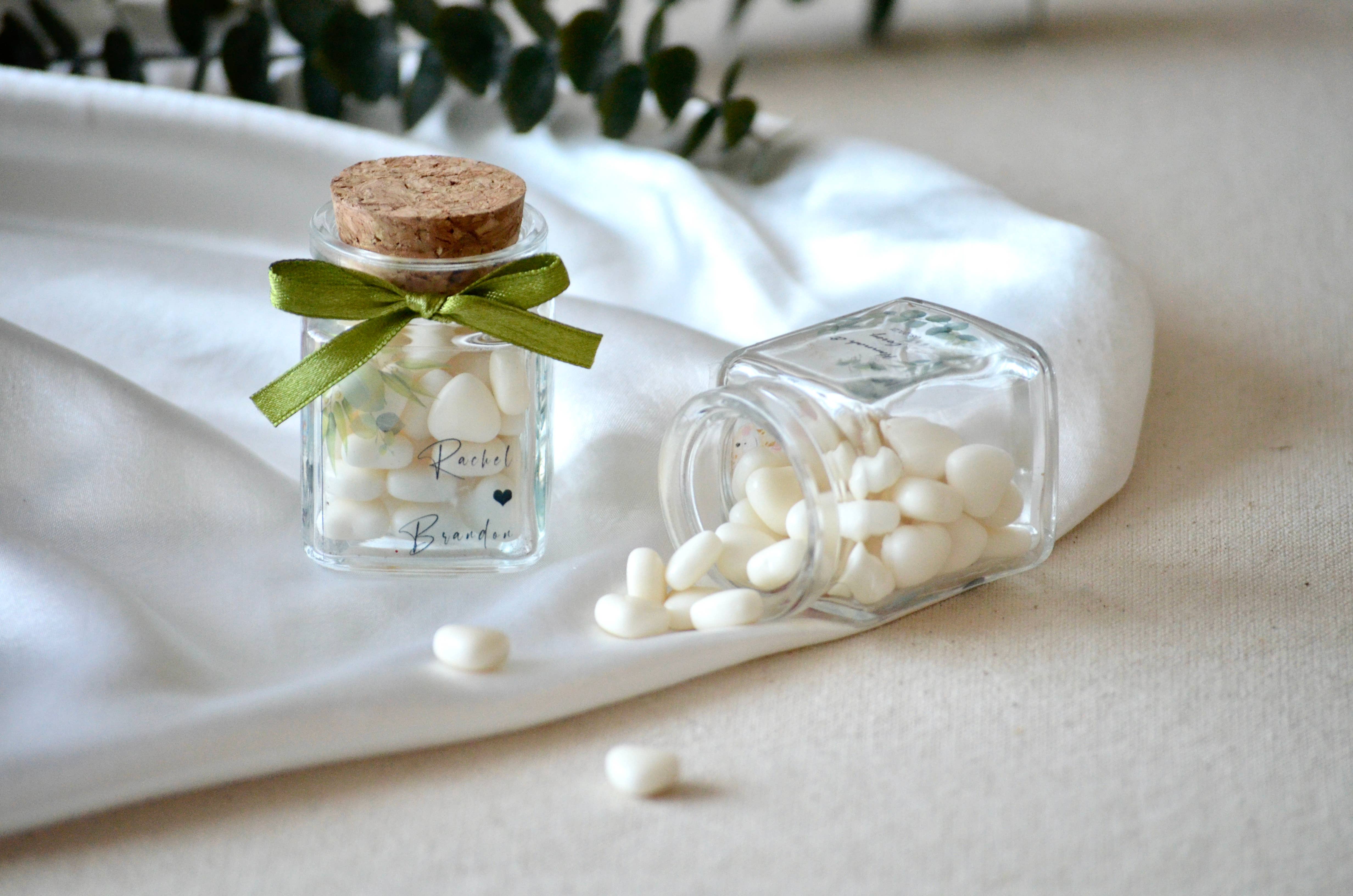 Uniq Favors - Wholesale Party gift - Heart-Shaped Candy Glass Bottle Favors, Wedding Candy Favors5