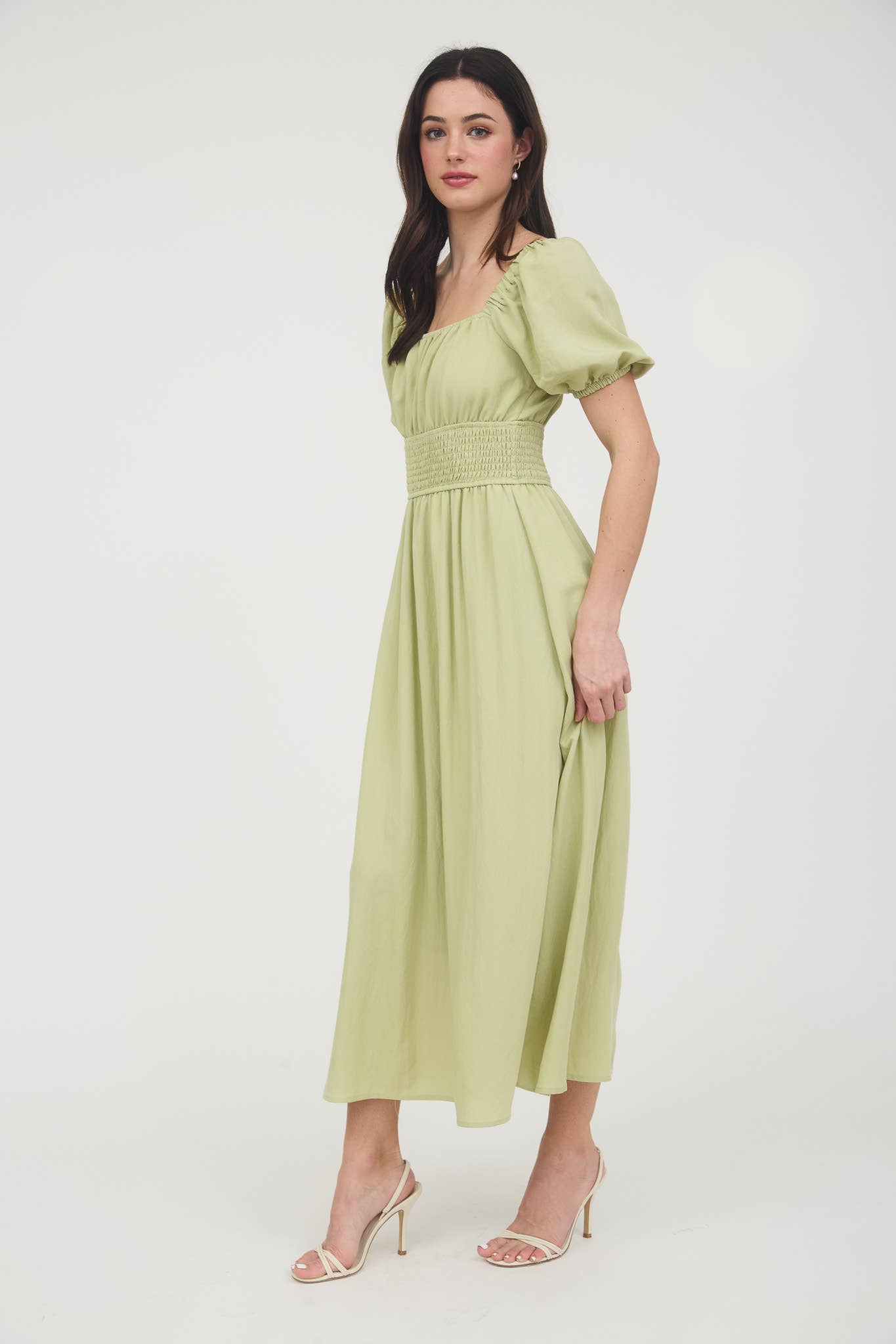 MINE – wholesale Dress – Women's – SOLID SMOCKED WAIST BALLOON SLEEVE MIDI DRESS28