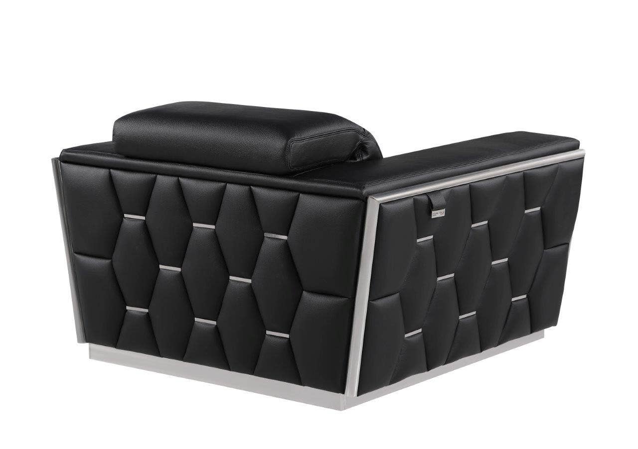 HomeRoots - Wholesale Chair - 47" Black and Silver Italian Leather Club Chair4