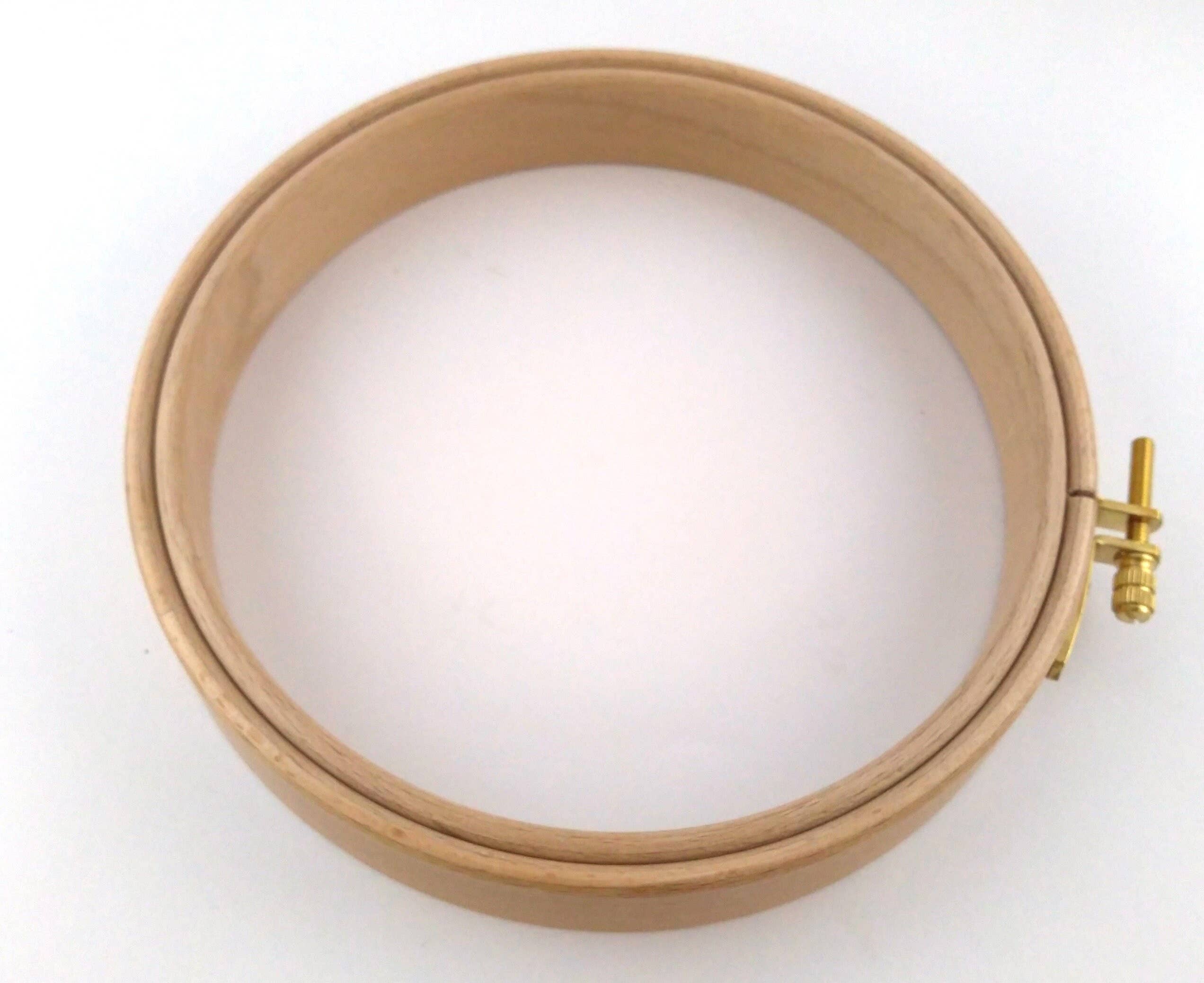 SGN Group LTD - Wholesale Embroidery/Cross Stitch Supplies - Embroidery Hoop 7/8", Cross Stitch Hoop 7/8", Needlepoint1