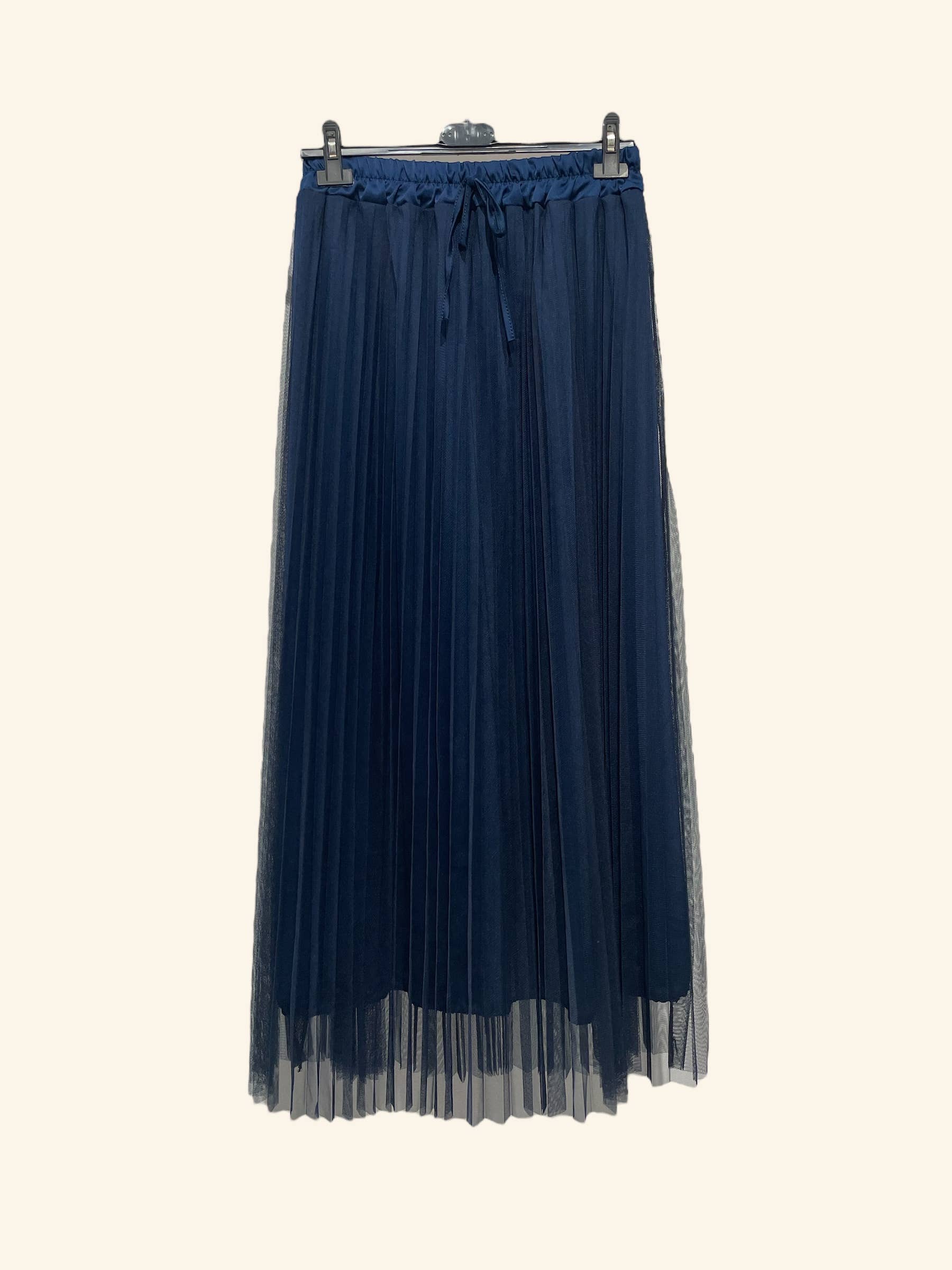 Nota bene - Wholesale Skirt - Women's - Long pleated tulle skirt Art 535213