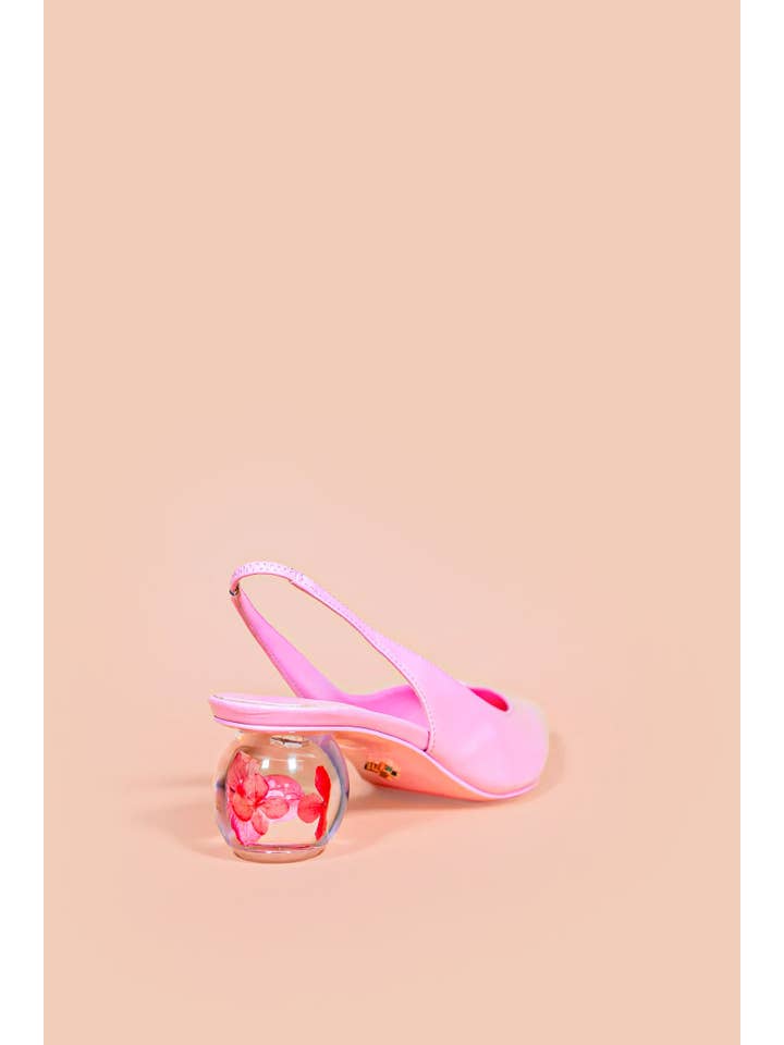 She is Cheval - Wholesale High Heels - Women's - Court Me (Almost Perfect)2