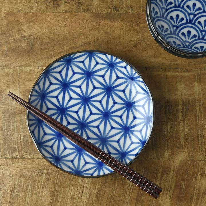 Plato de 16 cm con diseño japonés de hojas para venta al por mayor de Yamani