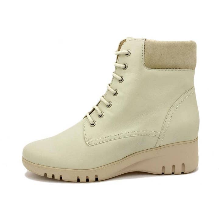 Chalk Leather Boot 245901 for wholesale by PieSanto