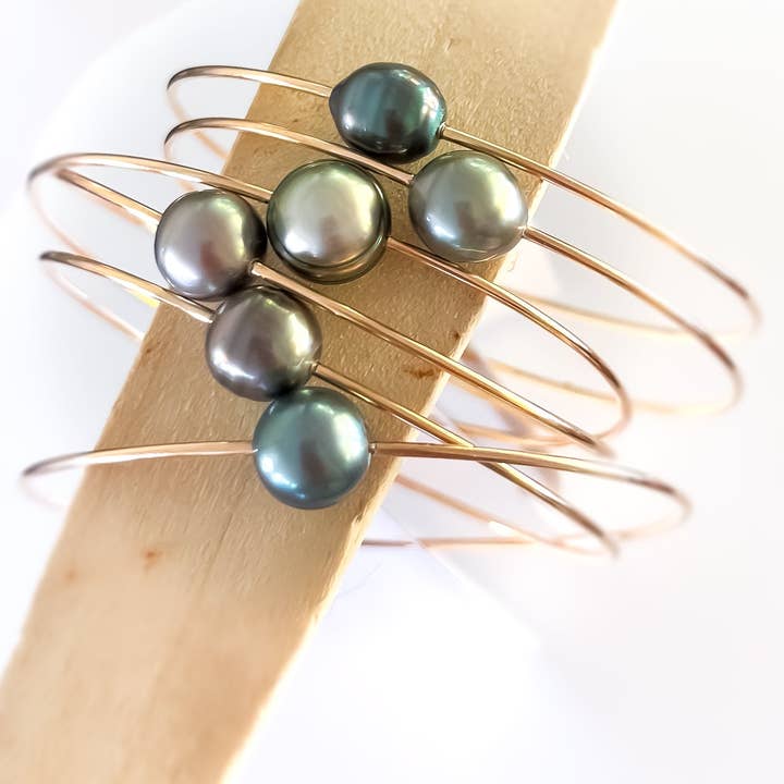 Leighton Lam Designs - Wholesale Bangle Bracelet - Tahitian Pearl Bangle