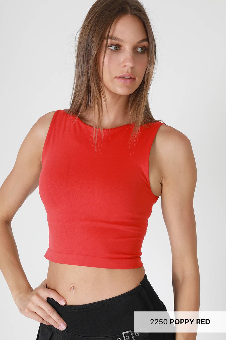 NIKIBIKI - Wholesale Knit Top - Women's - NS8370 - Clean Line Crew Neck Crop Top6
