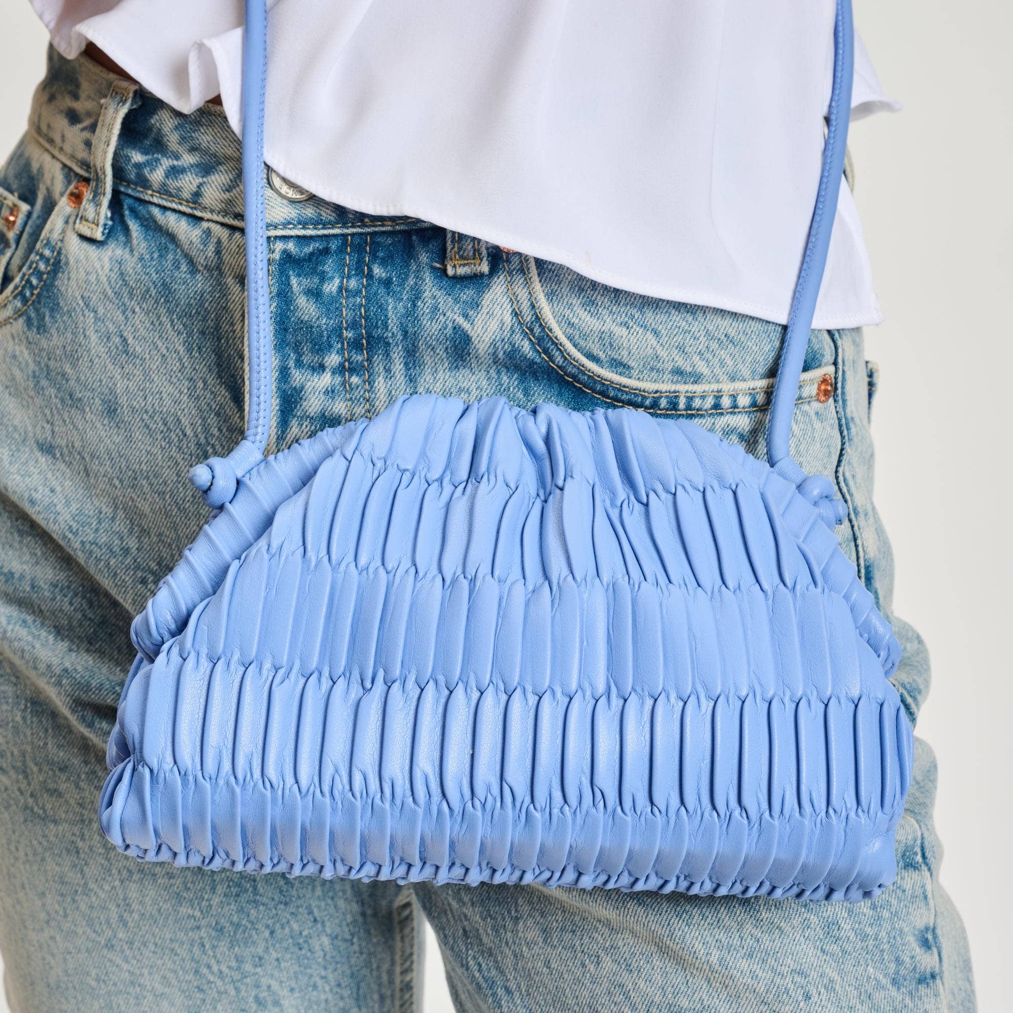 Moda Luxe - Wholesale Crossbody Bag - Women's - Divaire Crossbody34