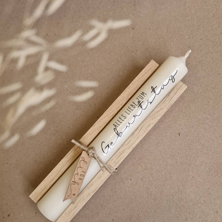 isaMi – Großhandel Konische Kerze/Kerzenhalter – "Alles Liebe zum Geburtstag" Kerze | Geschenk | Mitbringsel