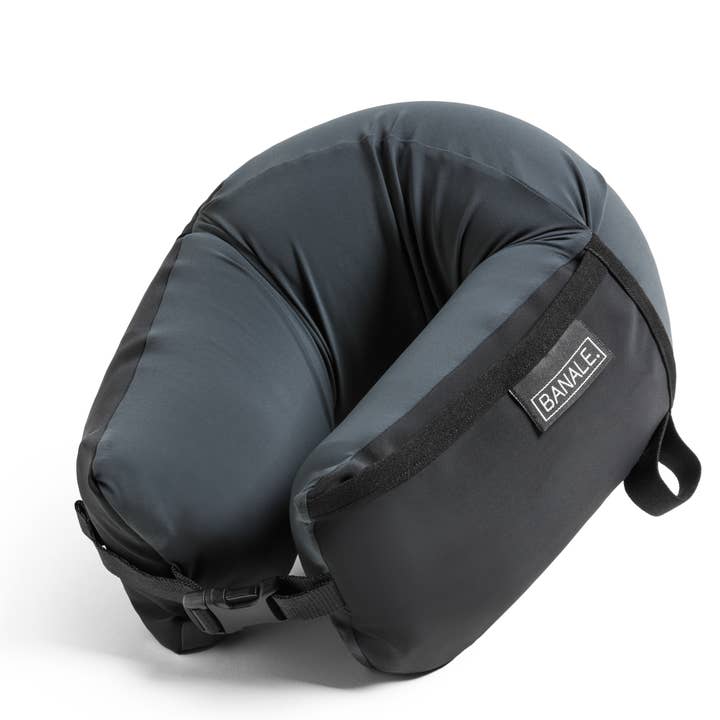 Banale - Wholesale Travel Pillow - Omni Pillow3