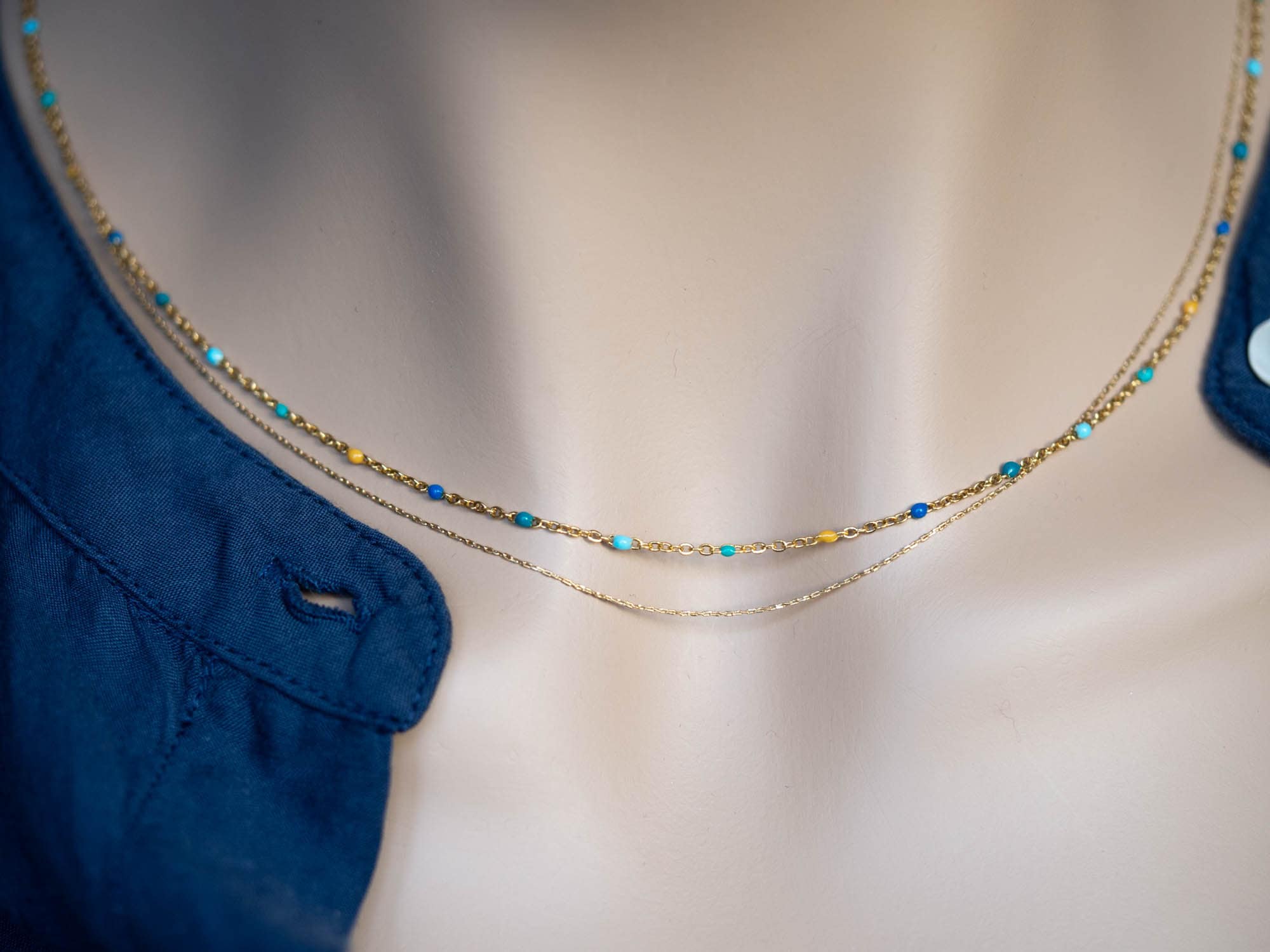 Atelier Vivienne - Wholesale Beaded/Pearl Necklace - Ultra fine delicate minimalist double row necklace//colored resin pearls//fine gold//delicate jewelry//French handmade creation8