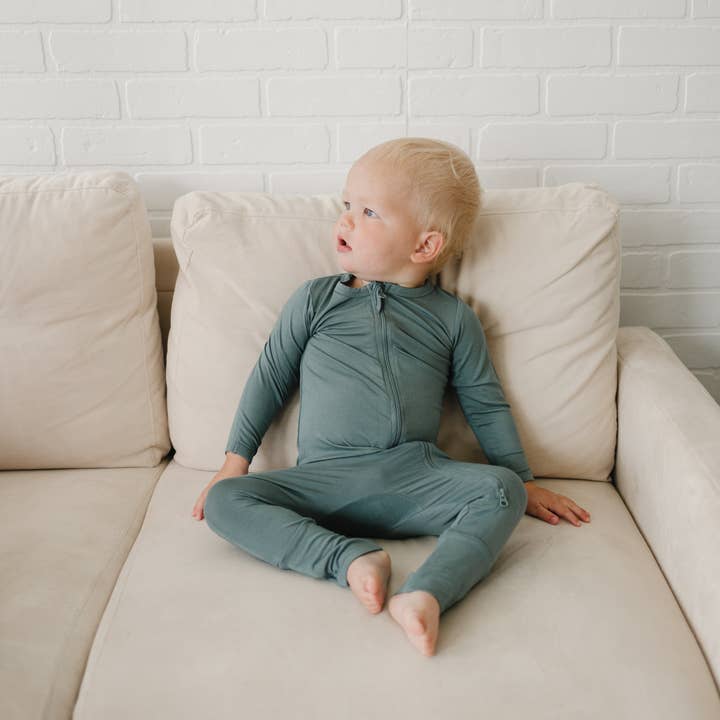 Little Joy Co. - Wholesale Sleepsuit - Baby - Solid Bamboo Zippy Pajamas - more colors9