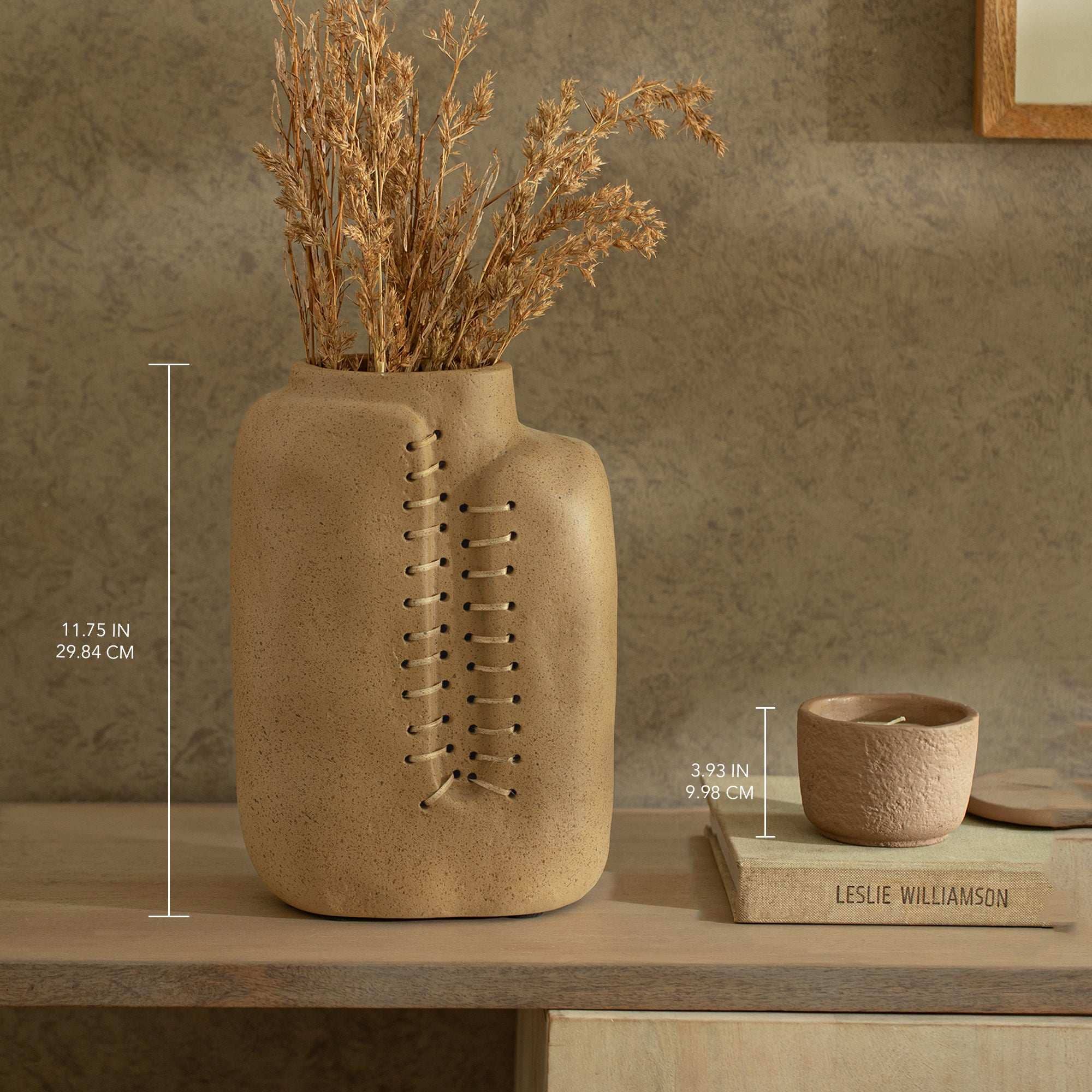 Ljusbrun Niraan Handgjord Ecomix Rörvas för wholesale på Faire1