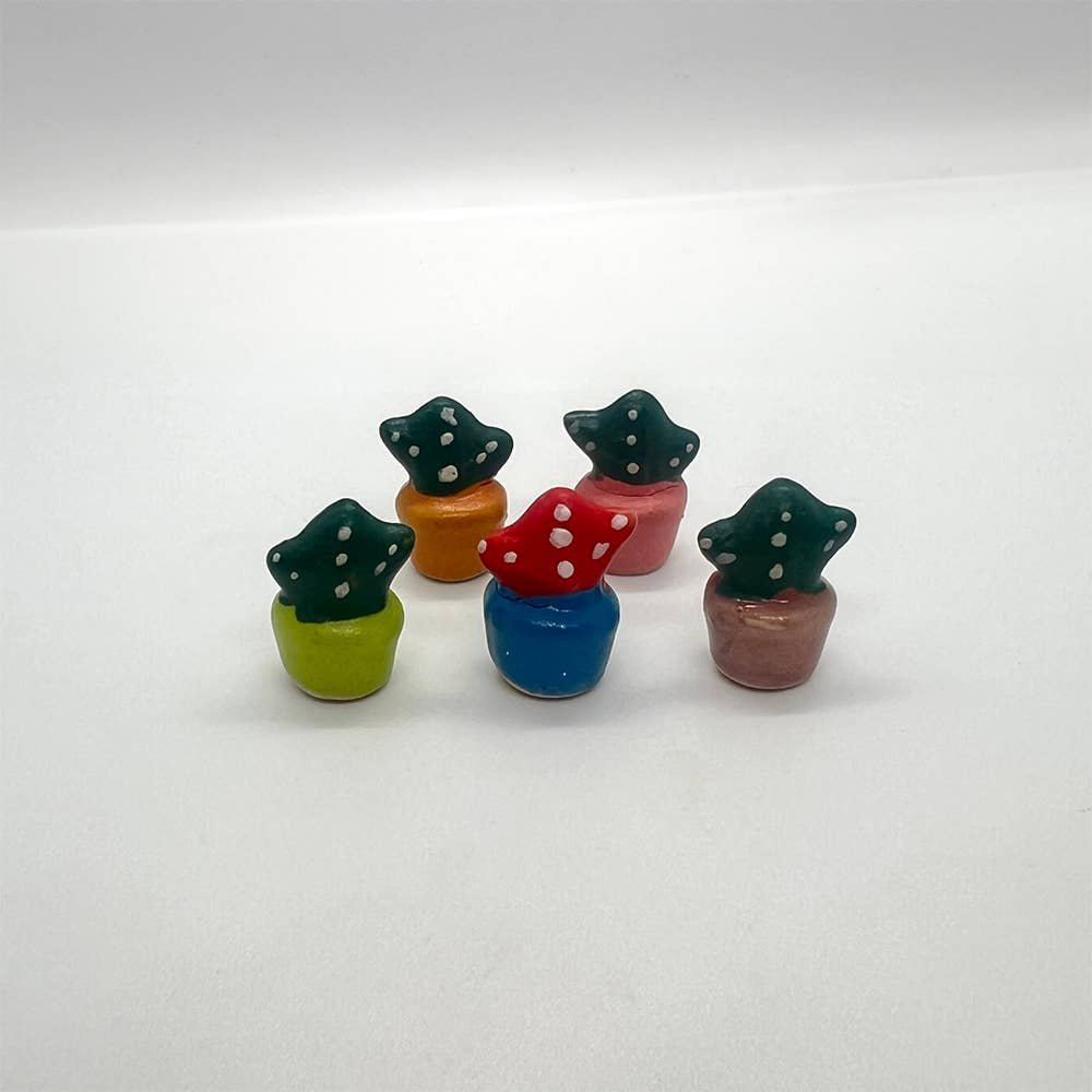 VIE - Wholesale Decorative Figurine - Mini Ceramic Figurine, Assorted Colour, Approx. 2cm24
