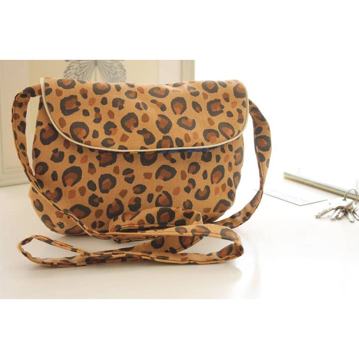 Anaé leopard bag for wholesale by Sabrina Trefle