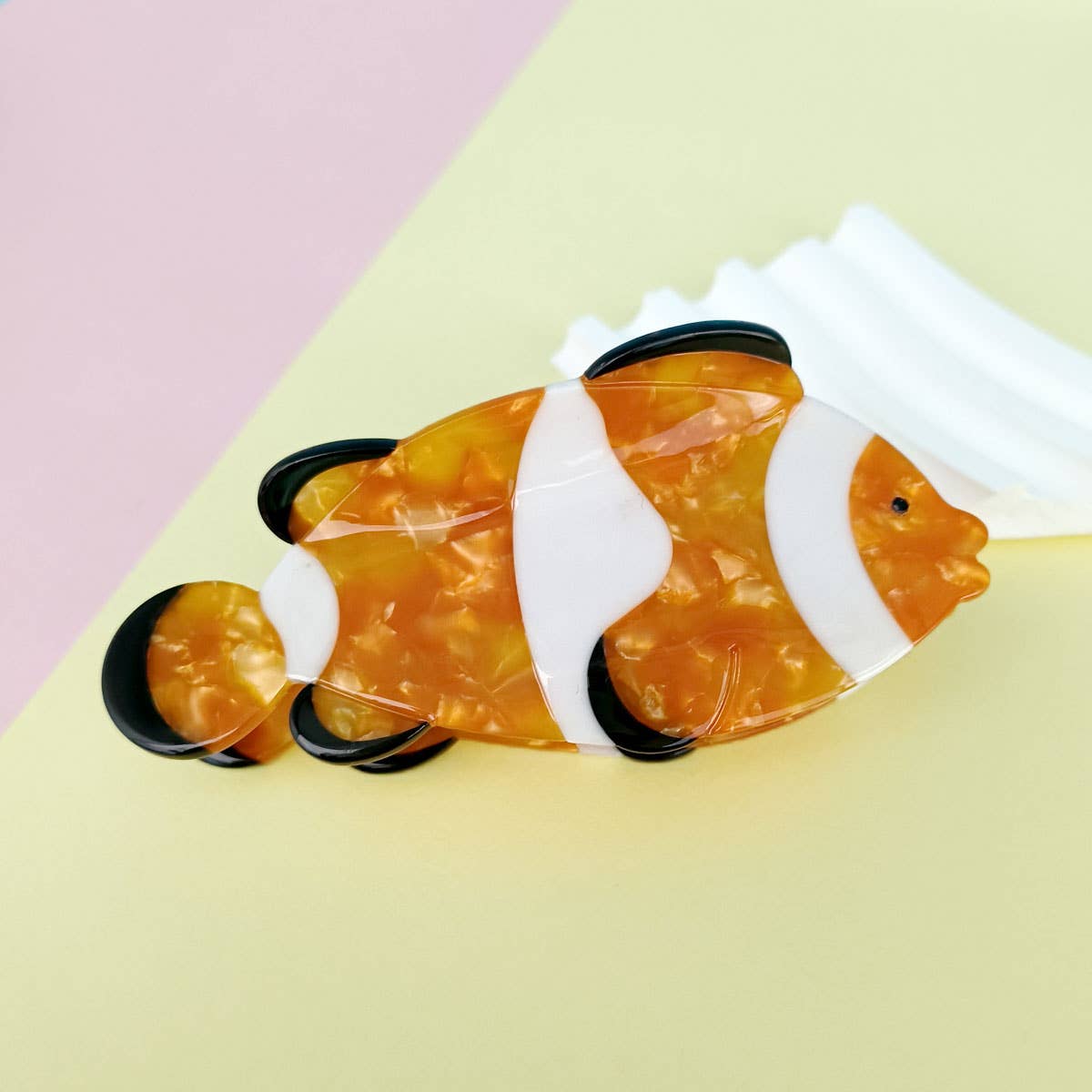 ACCITY - Wholesale Hair Clip - Women's - OCEAN BEACH FISH SEASHELL ACRYLIC HAIR CLAW CLIPS _CWAHA055217