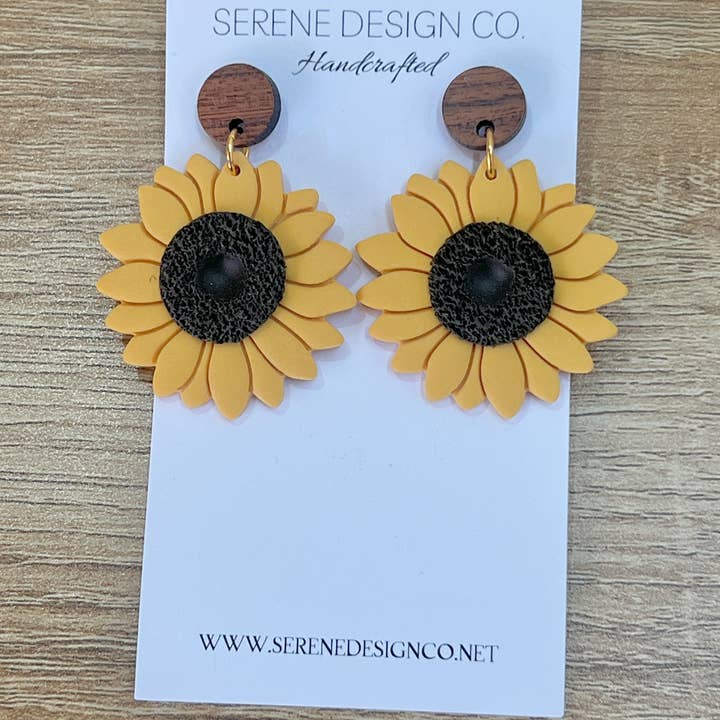 Serene Design Co. – Brincos de argola por atacado – Brincos gota de girassol1