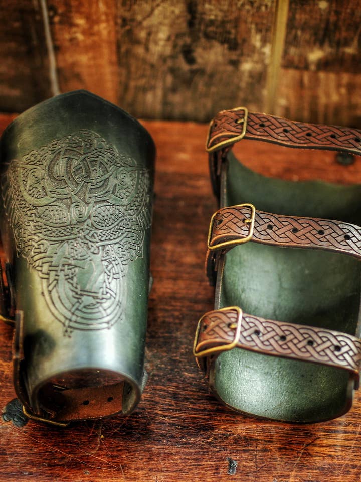 Outcast Props - Venta al por mayor Disfraz - Unisex - Brazalete celta druida de cuero2