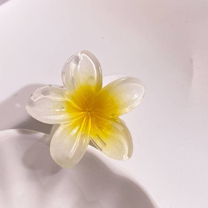 UNISHE - Wholesale Hair Clip - Women's - Floral Decor Hair Clip MOQ 5pcs ZK16145