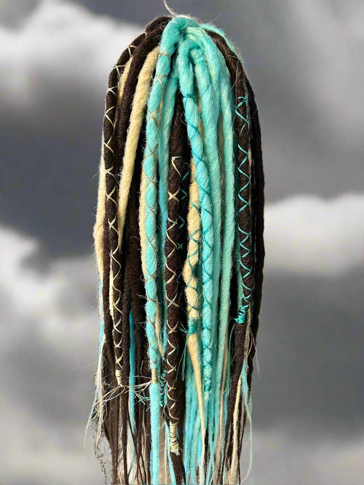 Mélange Élémentaire Dreadlocks pour la vente par Pandoras Lox Dread Shop