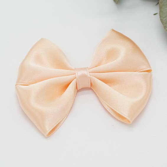 Satin vanlig lax för wholesale av Bows and Flowers