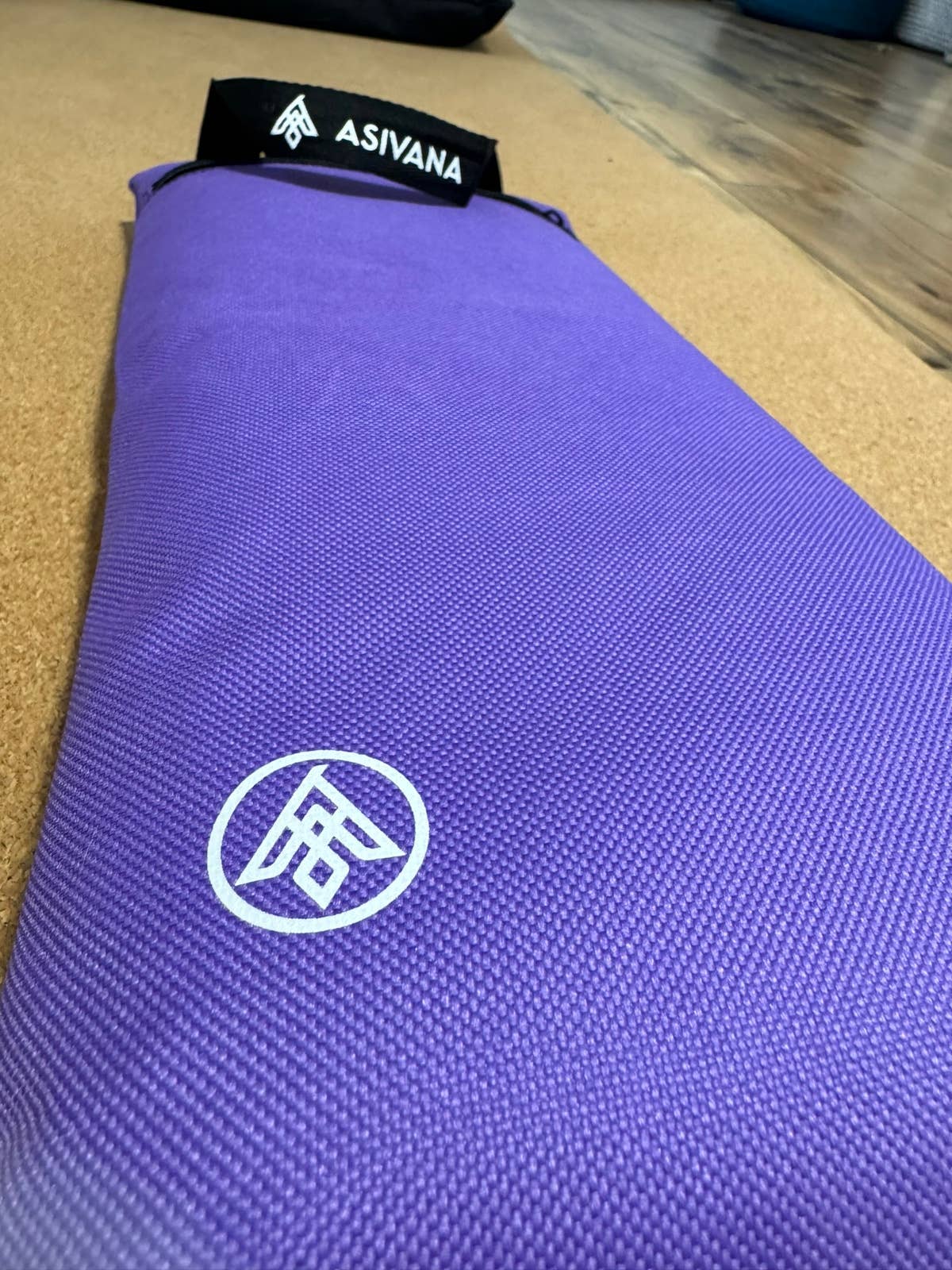 Asivana Yoga Company - Wholesale Fitness Equipment - Rooted - Yoga Sandbag 10 lbs (Unfilled)8