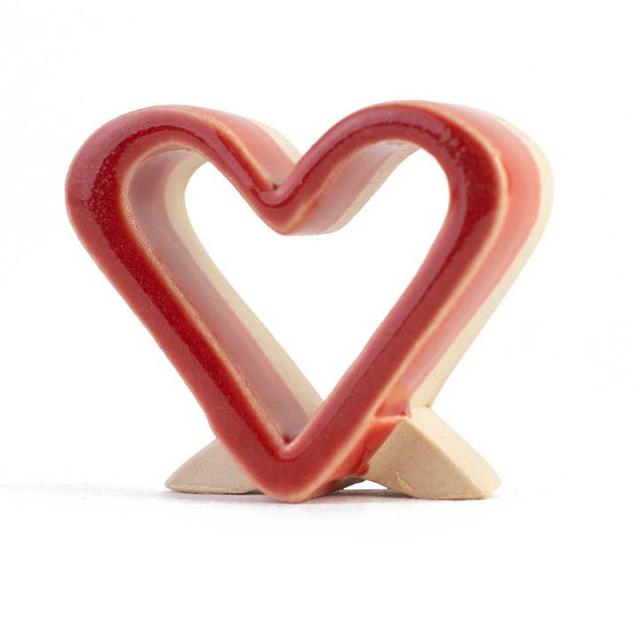 MudLOVE - Wholesale Decorative Tabletop Object - Heart - LOVE Letter3