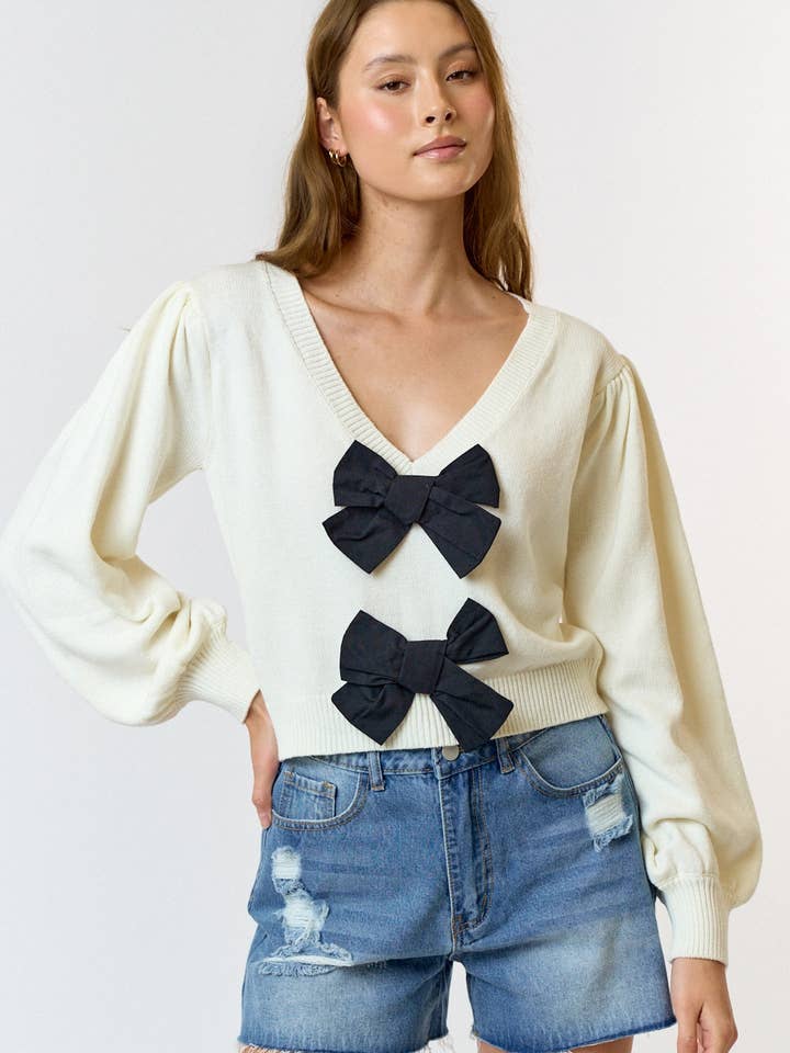 ILT4228 Front Contrast Bow Sweater for wholesale by Lalavon