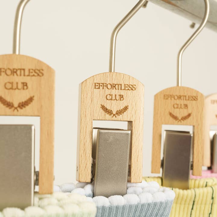 Effortless Club - Wholesale Clothes Hangers - 𧦠Effortless Club Wooden Sock Hanger3