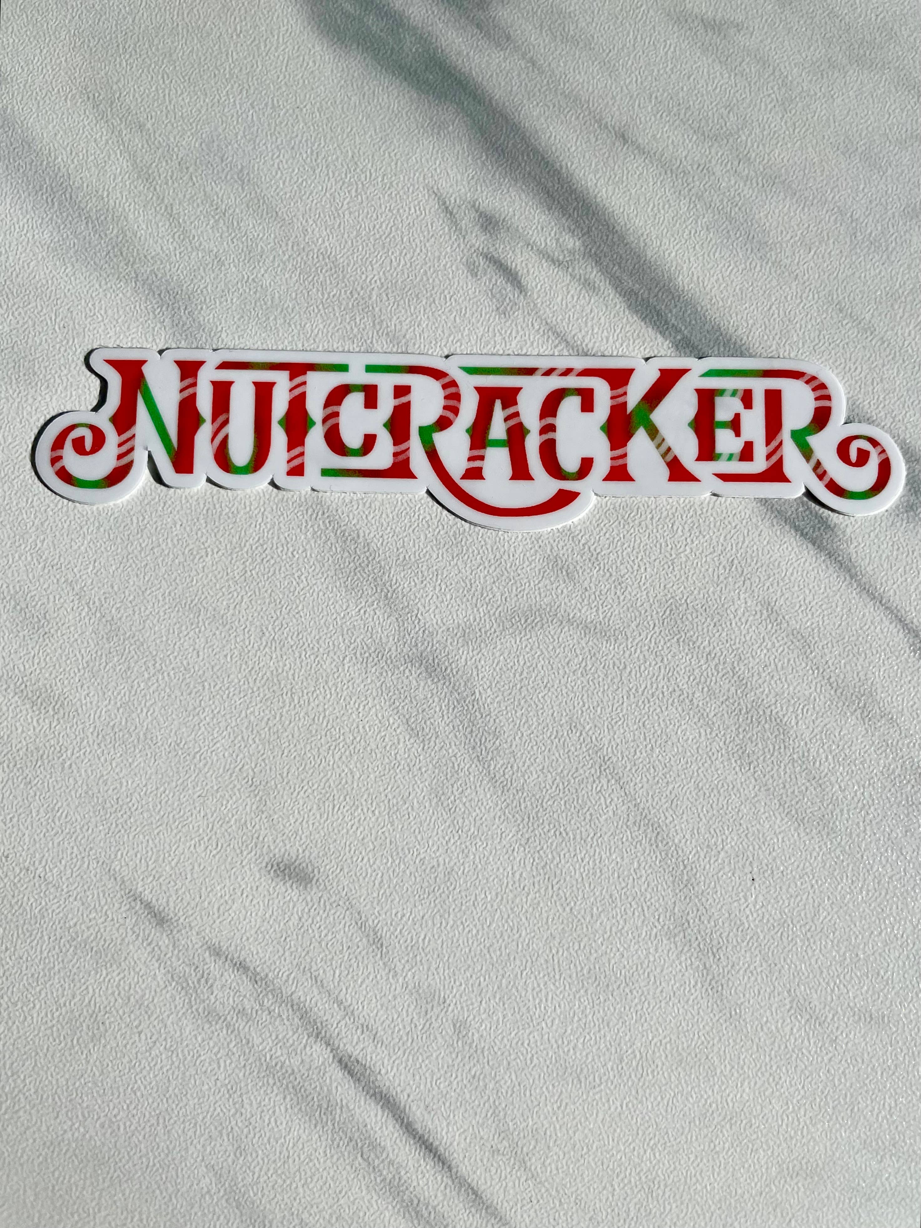 Denali & Co. – Engroshandel Klistermærke – Jule-nøddeknækker rød/grøn klistermærke, 2 farvevalg3