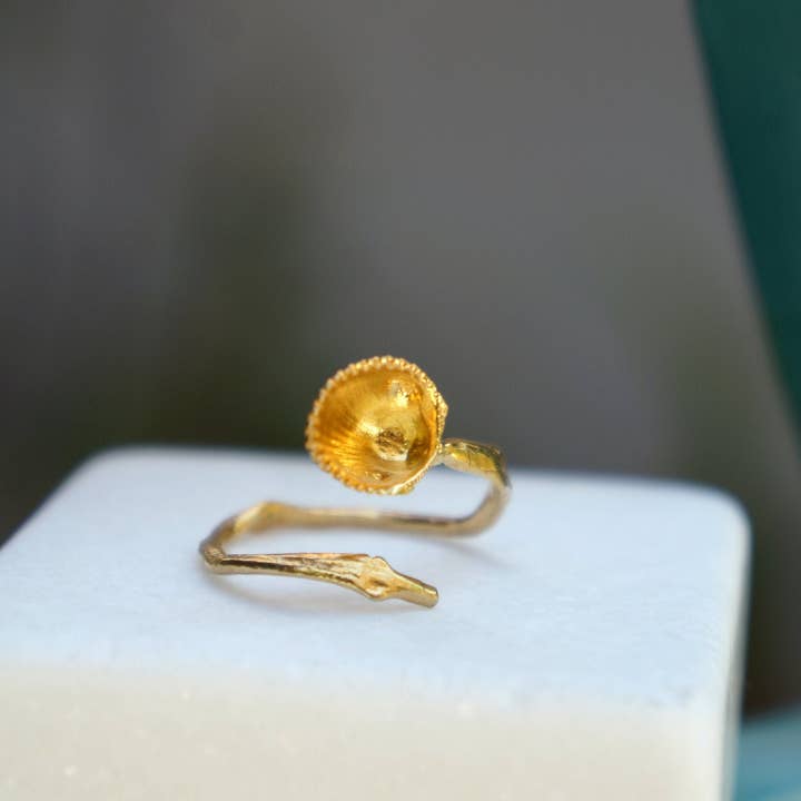 Anel de Ouro Maciço com Design de Concha do Mar e Ramo Feito à Mão por atacado de Mother Nature Jewelry