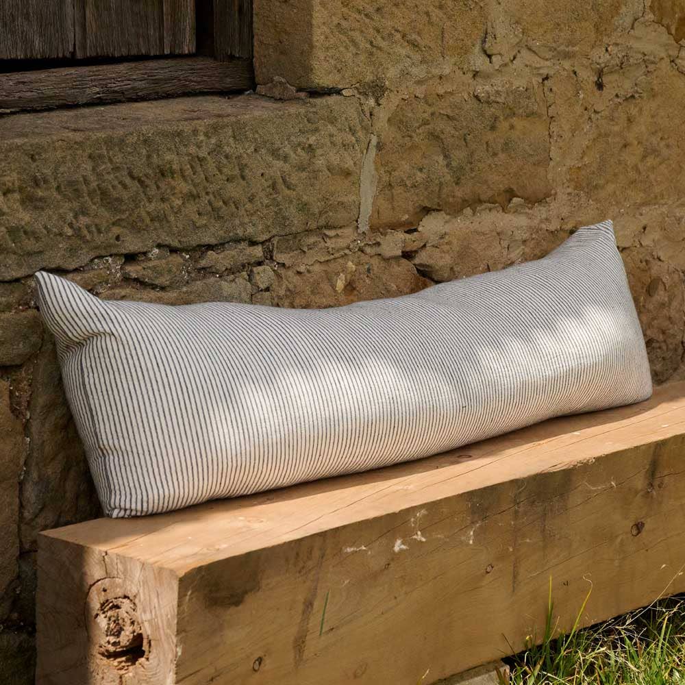 Eadie Lifestyle - Vente Housse de coussin - Housse de coussin Marina - Blanc cassé avec fines rayures5