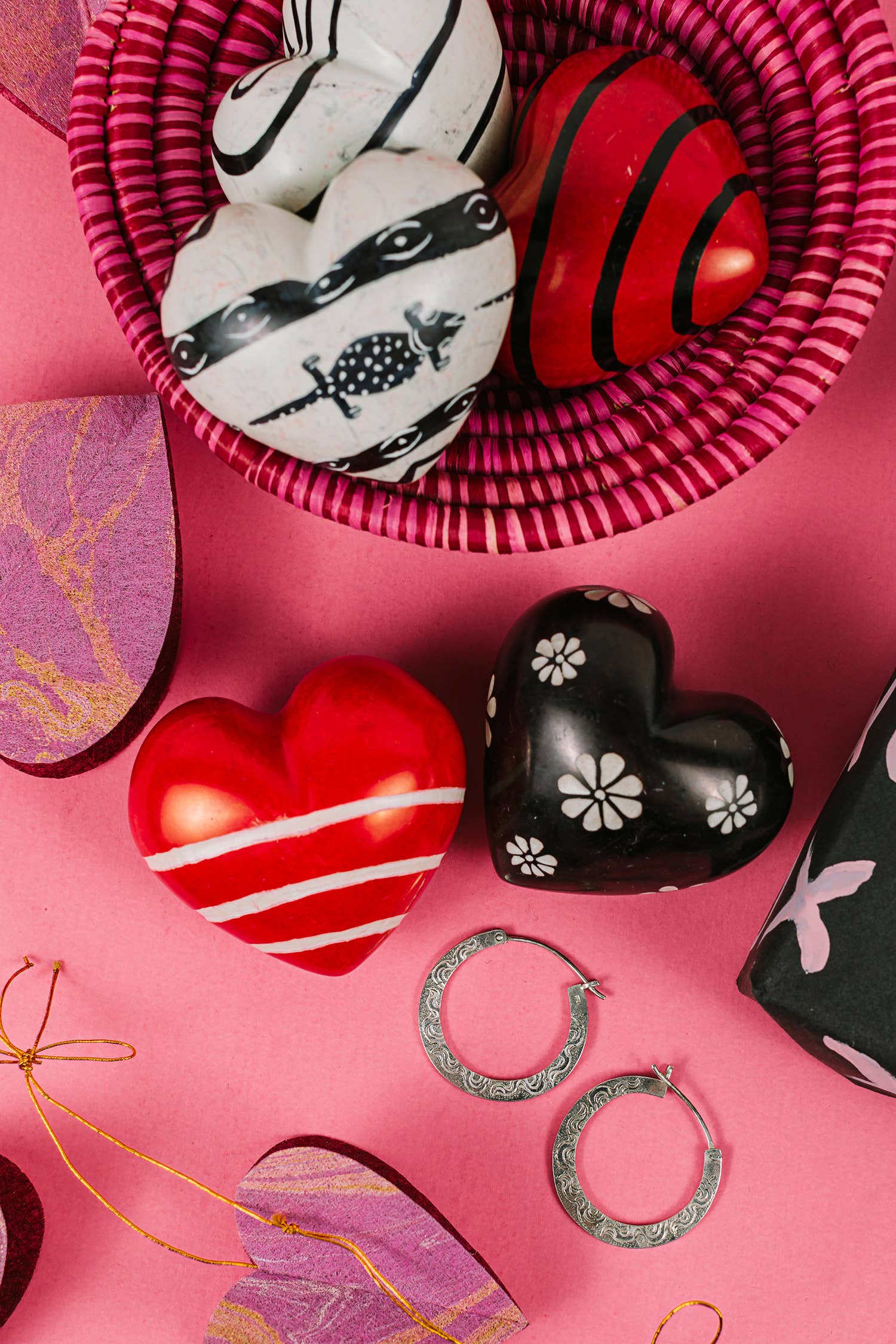 Ten Thousand Villages - Wholesale Paper Weight - Share the Love Paperweight3