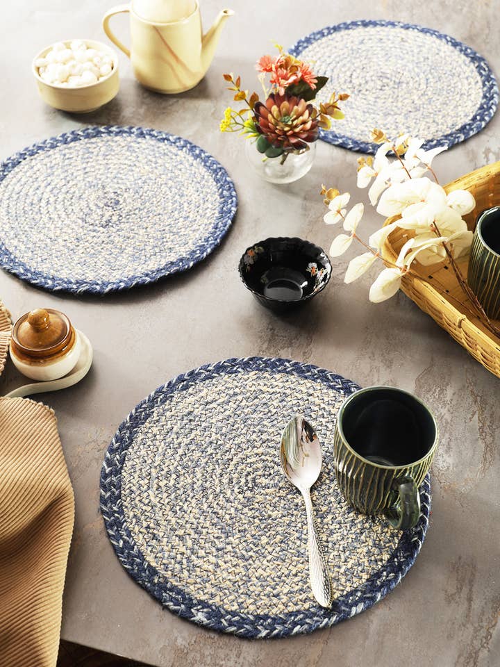 Set of 4 Handwoven Jute Round Placemats for wholesale by Urban Adorn