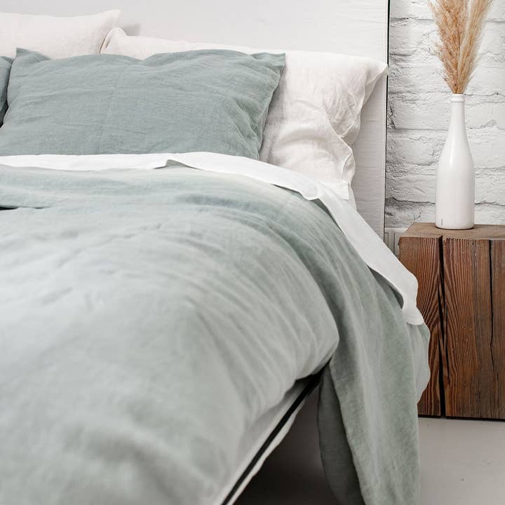 Linen waffle blanket in Sage Green for wholesale on Faire3