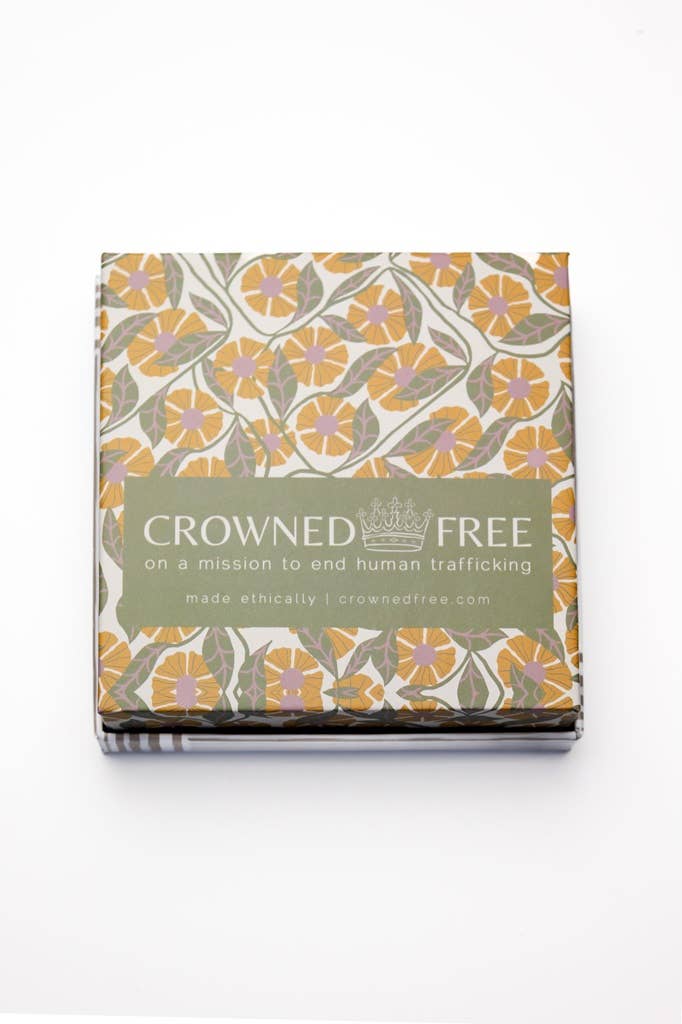 Crowned Free - Wholesale Armband met kralen - Kinderen - Vlinderarmband met kralen voor kinderen en volwassenen - gemaakt door Survivors7