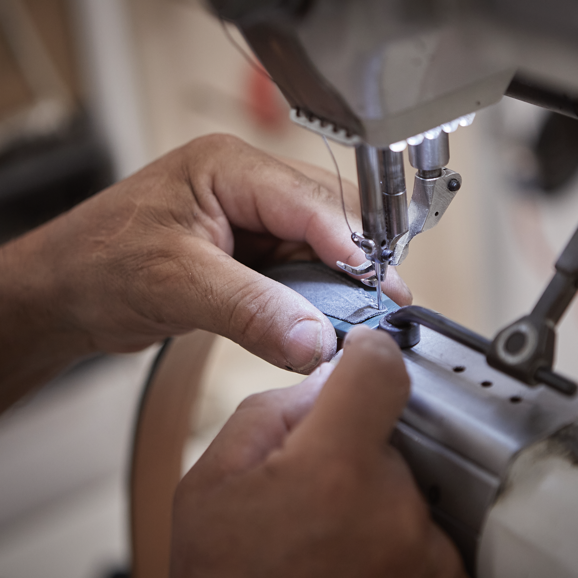 Tailorbelt - Wholesale Belt - Men's - Men's sports belt grey base and ocean lining5