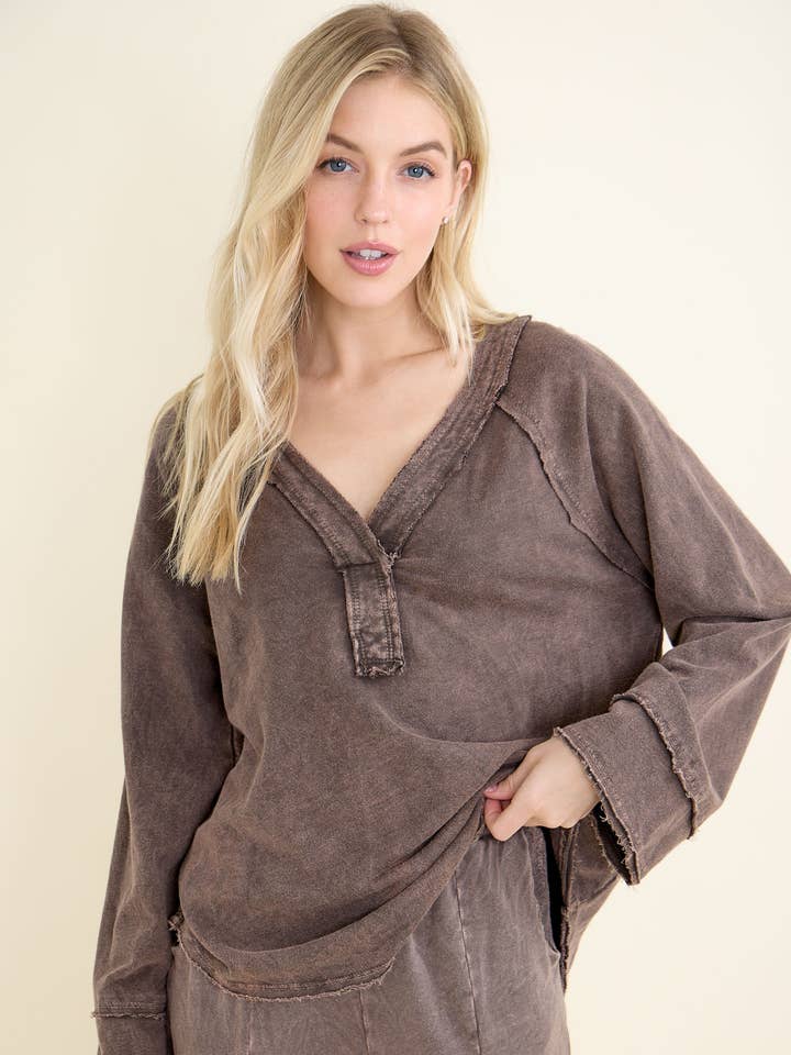 Mineral Washed Everyday Cotton Vneck raglan Tshirt HT6850 for wholesale by J.Her