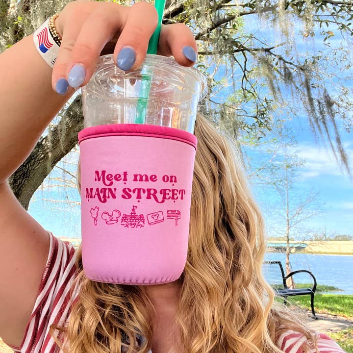 goldenstars - Wholesale Drink Huggers & Koozies - meet me on main street cup cover