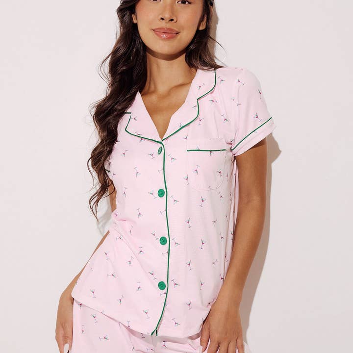 Catnapper Set and other Purchase Wholesale en français. Free Returns & Net 60 Terms on Faire trending on Faire.