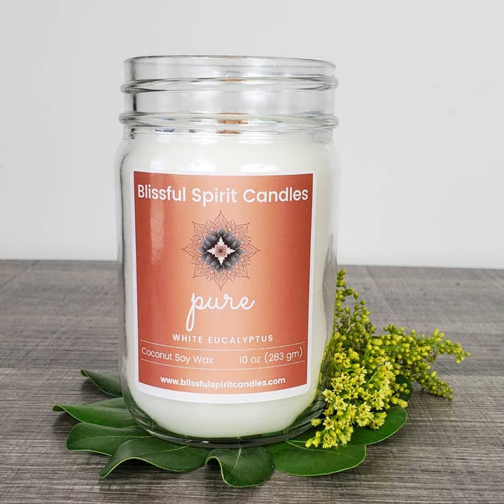 Pure - cire de soja à la noix de coco, mèche en bois avec cristaux pour la vente par Blissful Spirit Candles