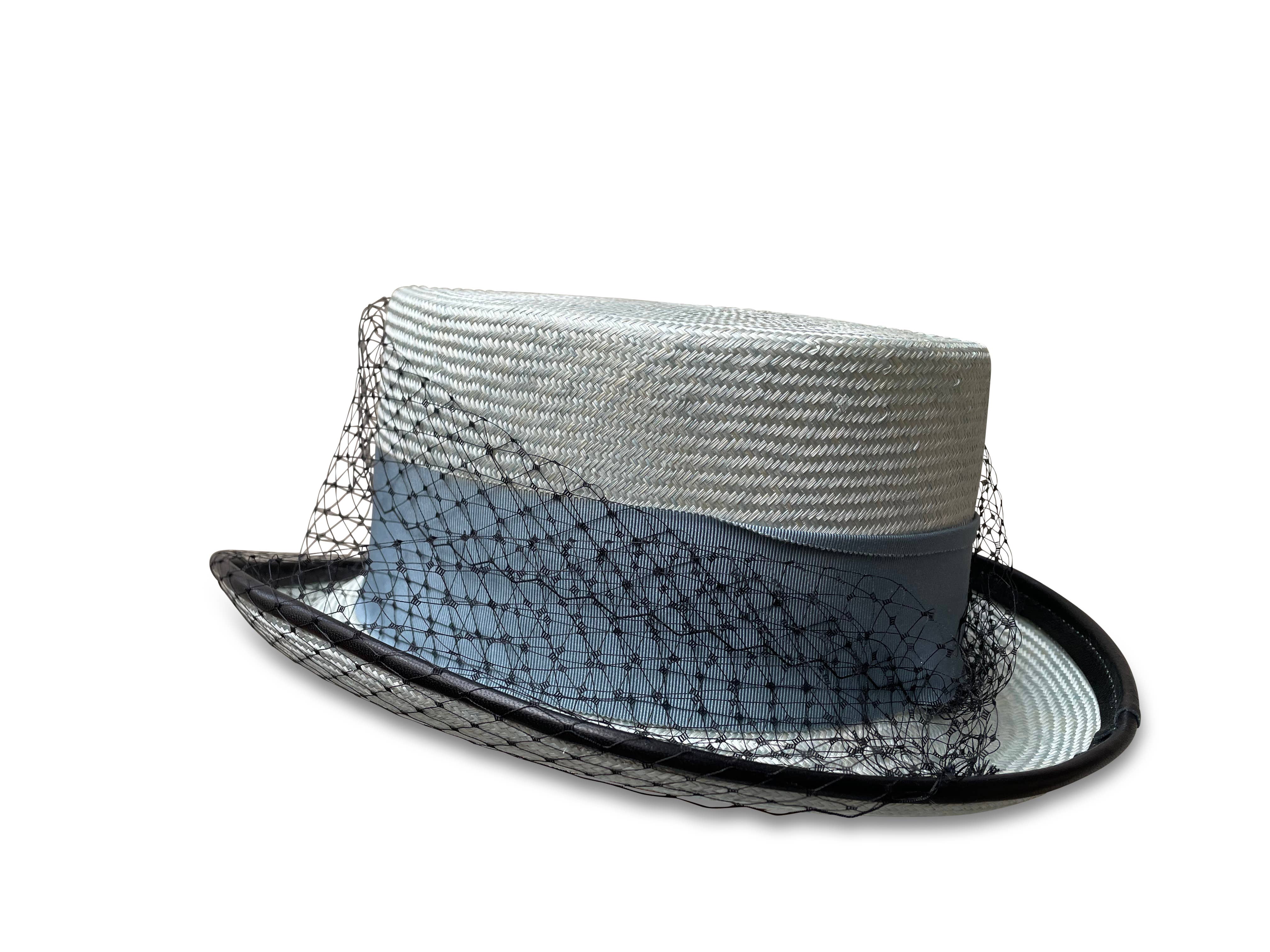 Cha Cha's House of Ill Repute – Chapéu de palha – Mulher por atacado – Rita - Cocheiro da Palha2