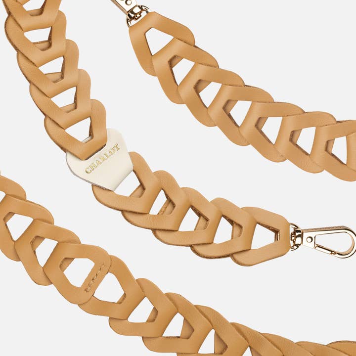 CHARLOT · Paris - Wholesale Phonecase Strap - Long Camel Leather Coat2