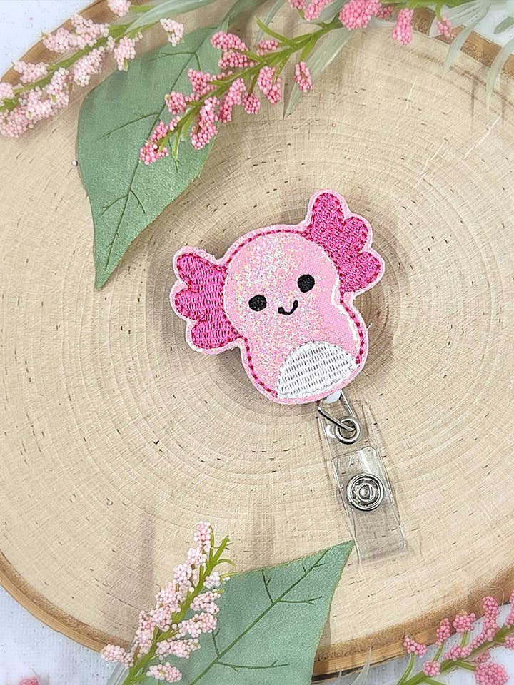 Bobine de badge rétractable Axolotl pour enseignants et infirmières pour la vente par Meeko’s Must Haves
